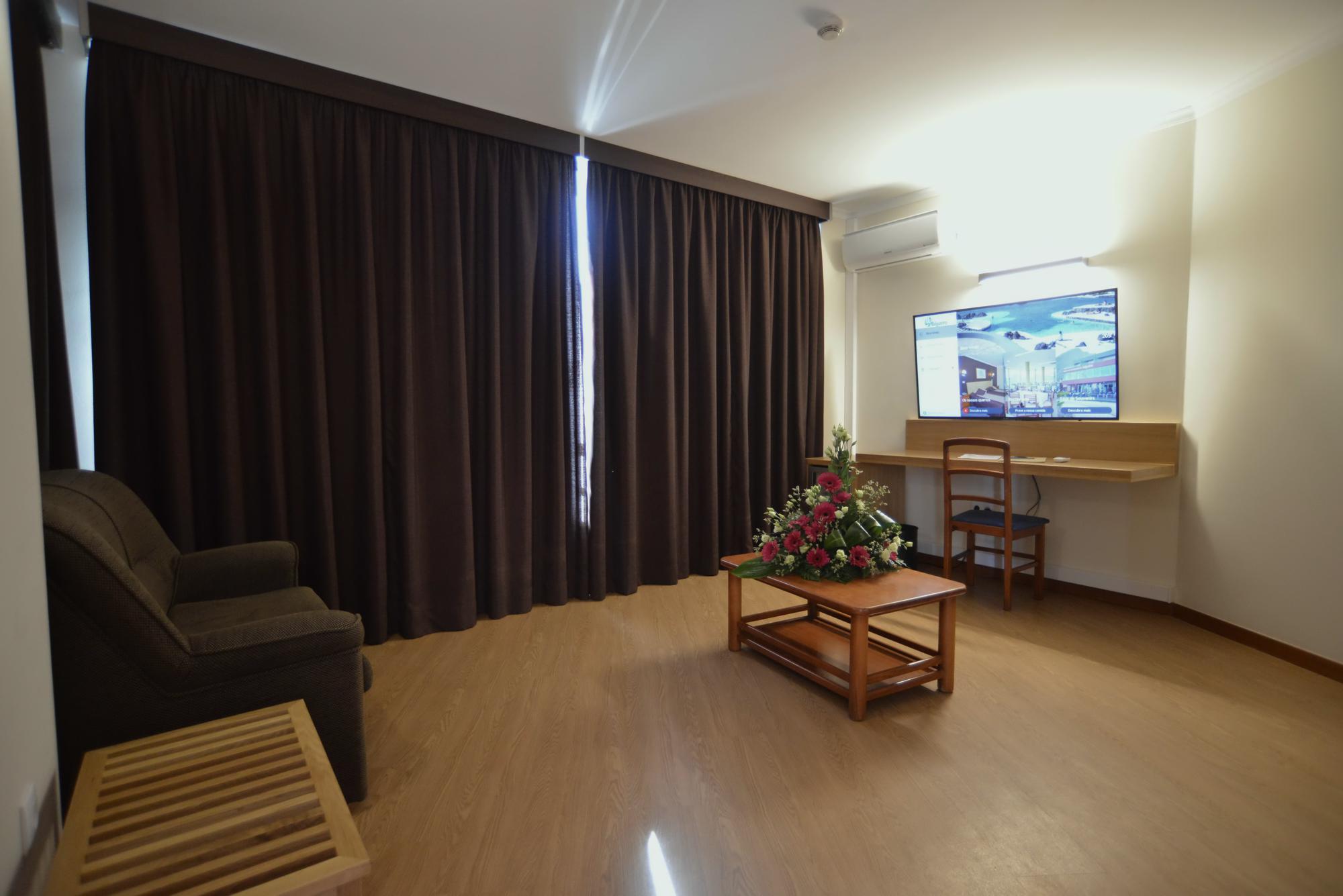 פורטו מוניז Hotel Salgueiro מראה חיצוני תמונה