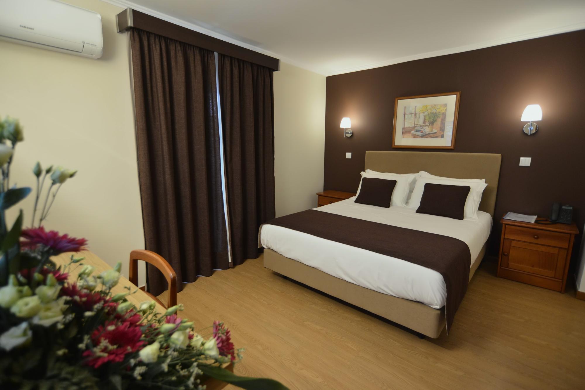 פורטו מוניז Hotel Salgueiro מראה חיצוני תמונה