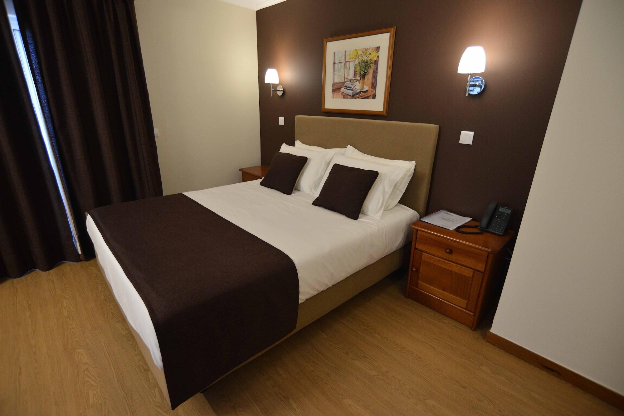 פורטו מוניז Hotel Salgueiro מראה חיצוני תמונה